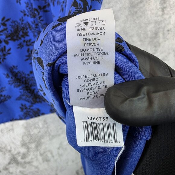 Vince Camuto Dress Womens Small Blue Black Sleeveless Floral Fit Flare Stretch - Picture 8 of 10